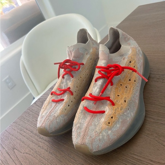 2020 Yeezy Boost 380 'Pepper Reflective - Picture 2 of 6